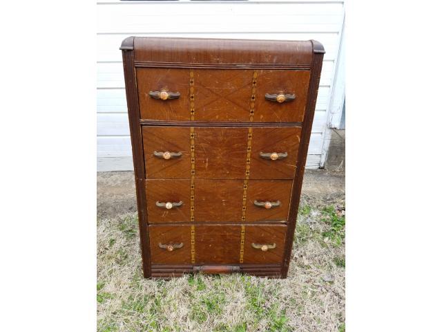 Antique Dresser In Sterling Rice County Kansas Portage County